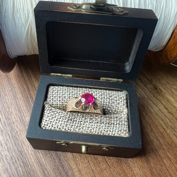10k gold ruby ring made by ostby barton jewelry company. Size 10.5 - Picture 7 of 10